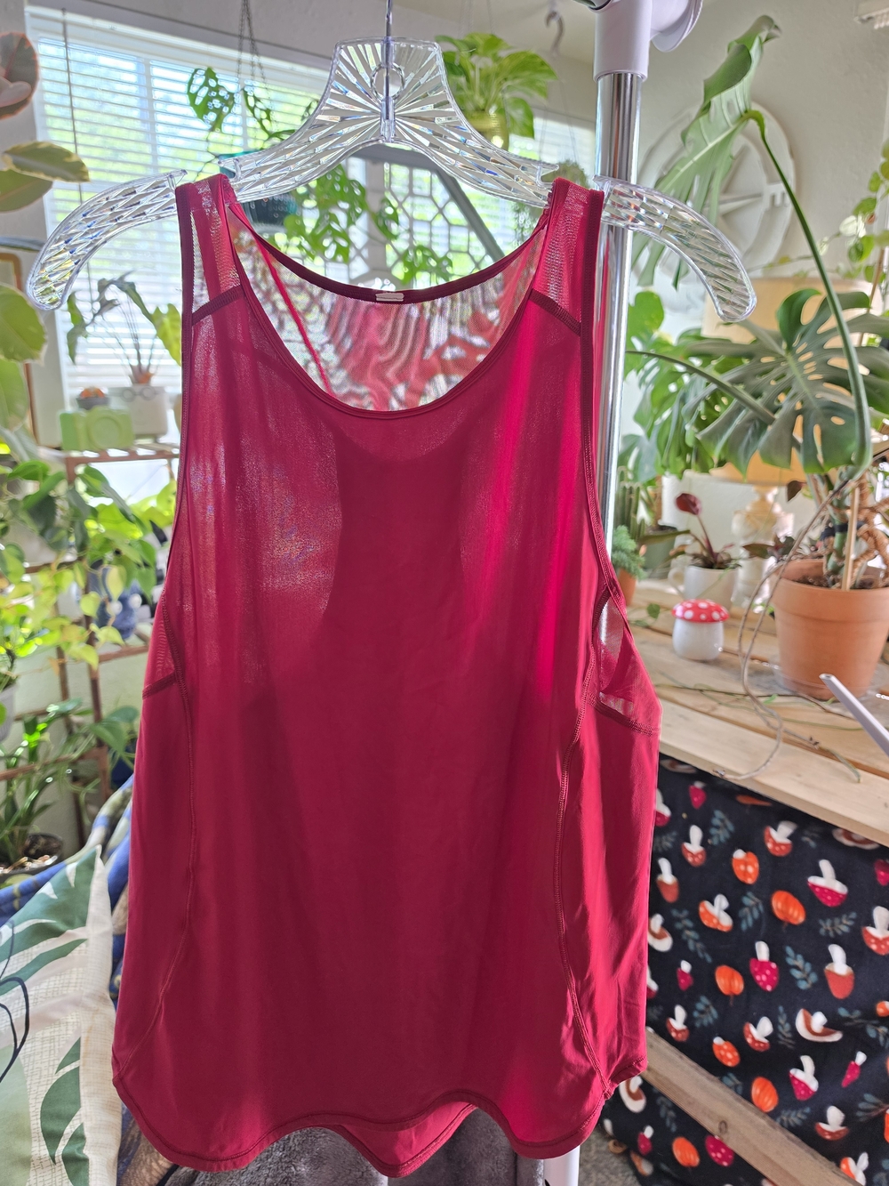 Lululemon Sculpt Tank Top Red Mesh Racerback Lightweight Workout Top